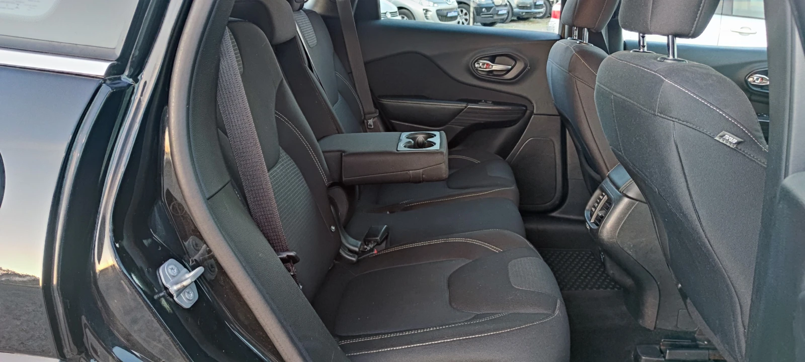 Jeep Cherokee 2.0 M-jet 4x4 | Mobile.bg � ����������� 13