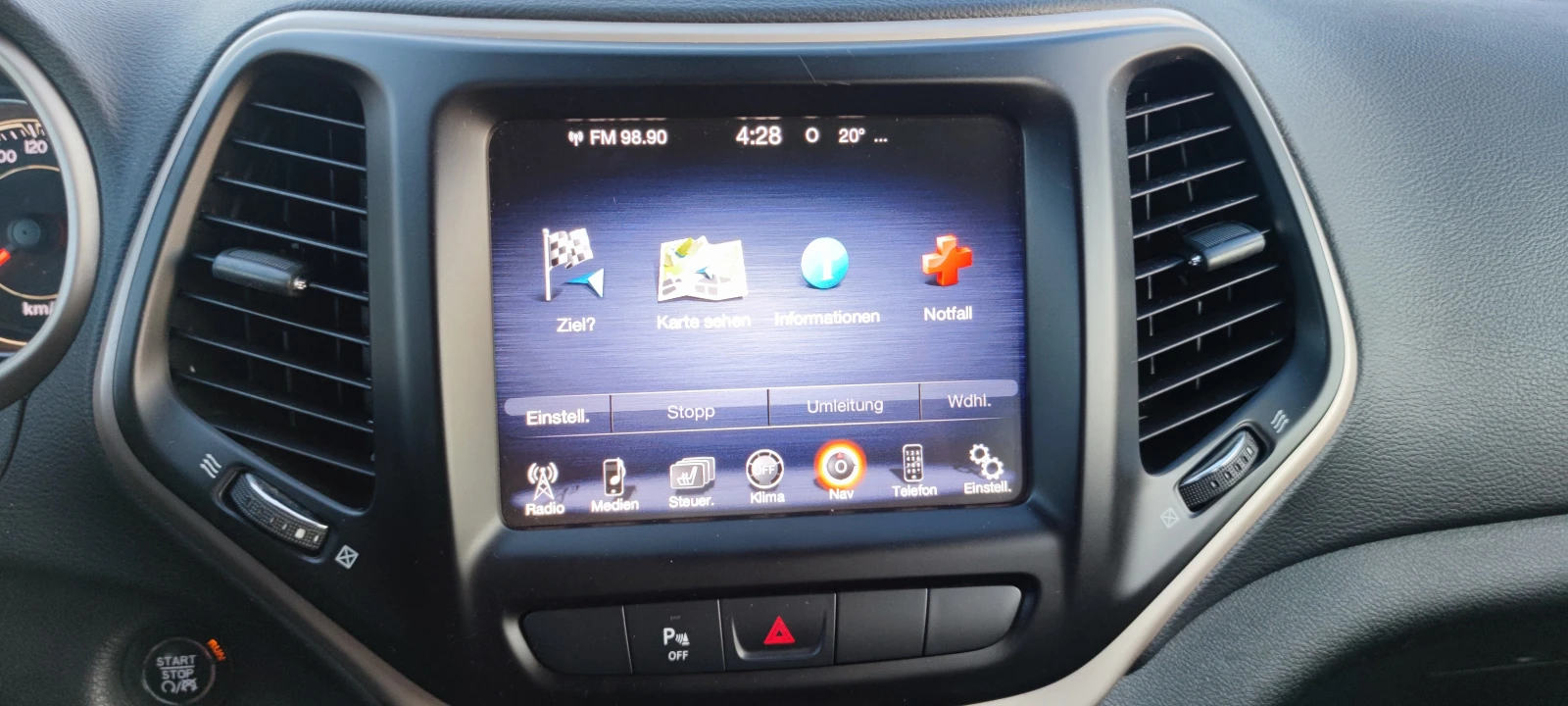 Jeep Cherokee 2.0 M-jet 4x4 - изображение 10