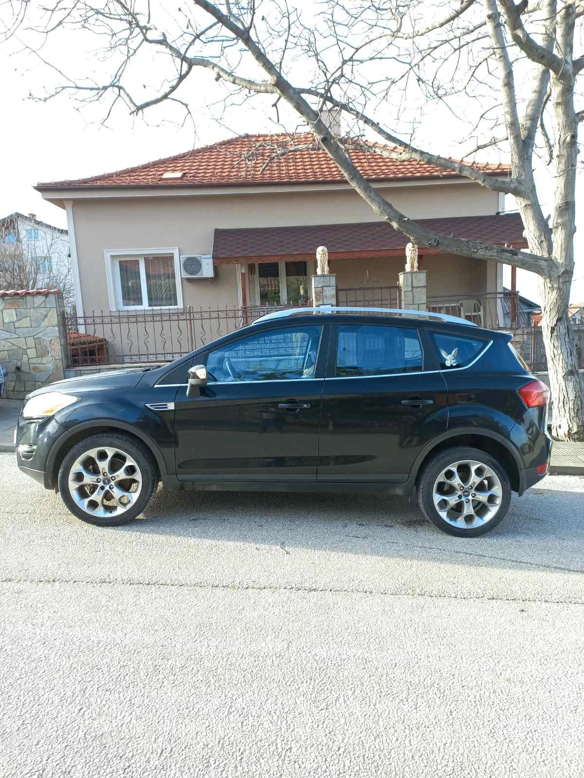 Ford Kuga  - изображение 5