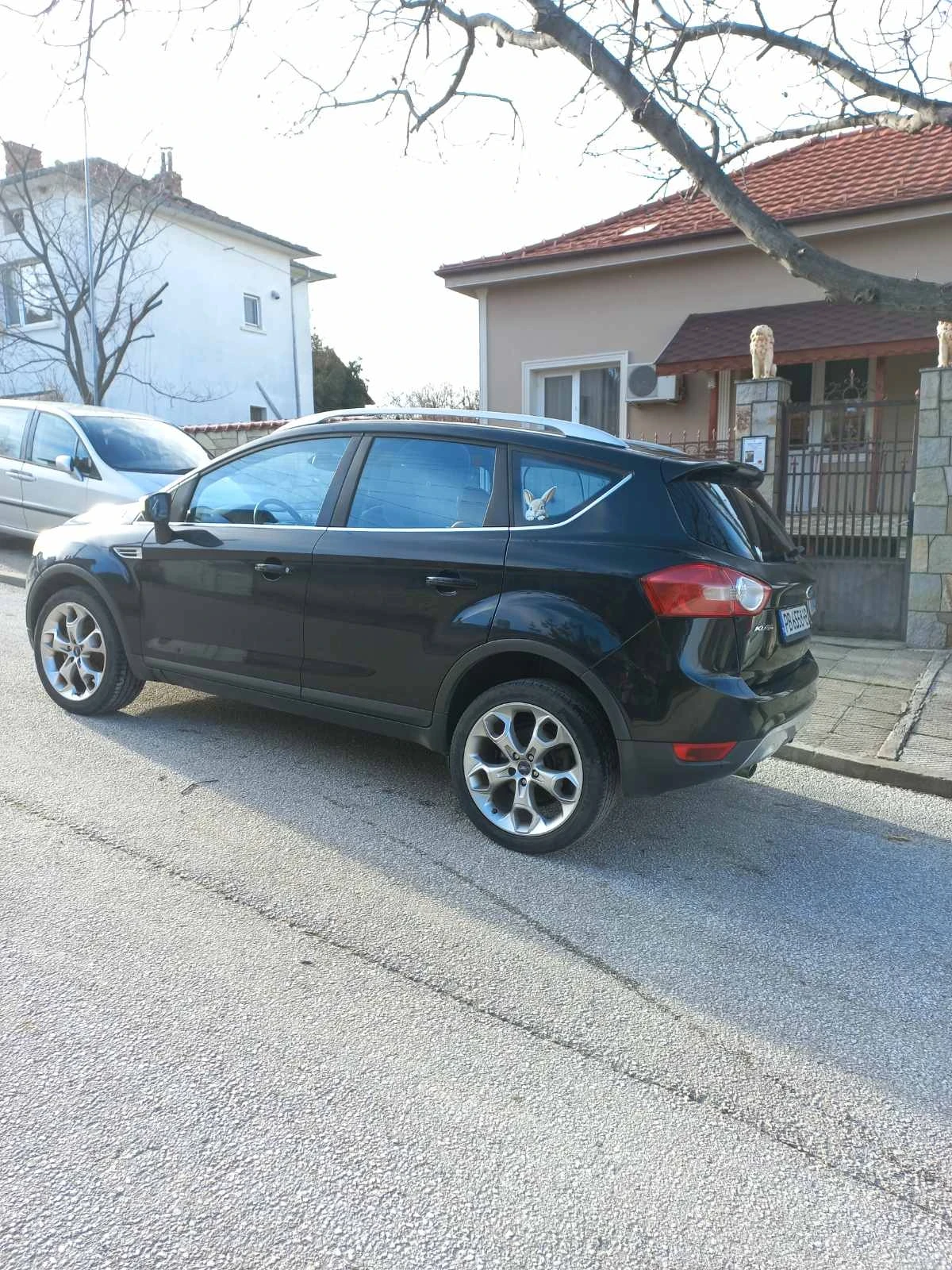 Ford Kuga  - изображение 2