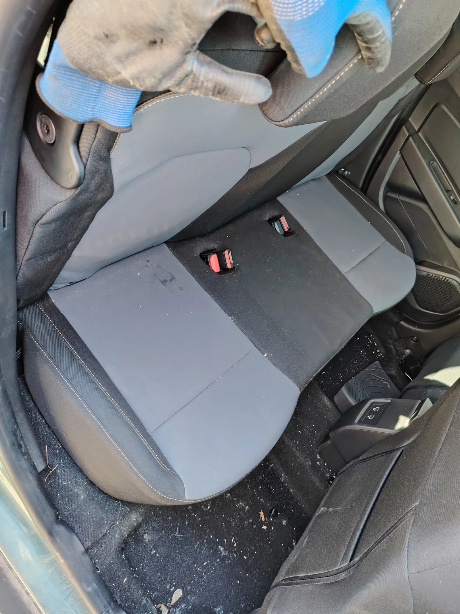 Dacia Duster 1.5dci 4x4 K9KU878, снимка 11 - Автомобили и джипове - 54304713