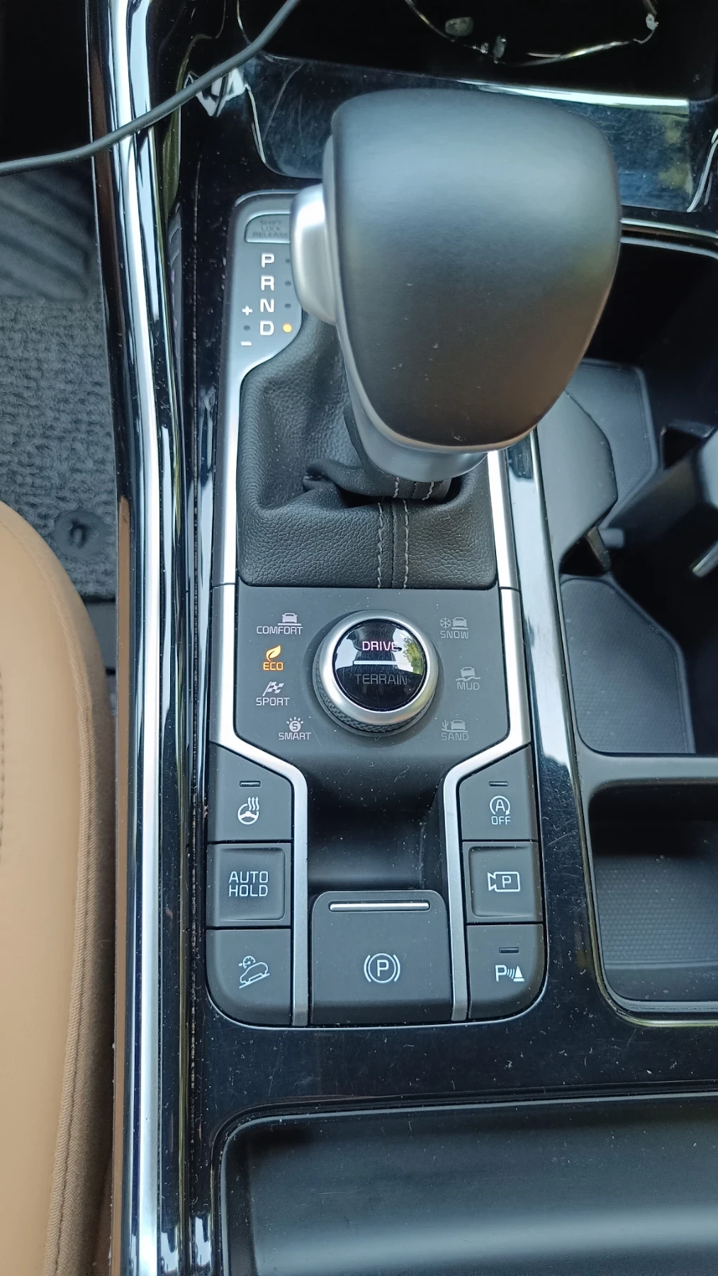 Kia Sorento, снимка 14 - Автомобили и джипове - 54742894
