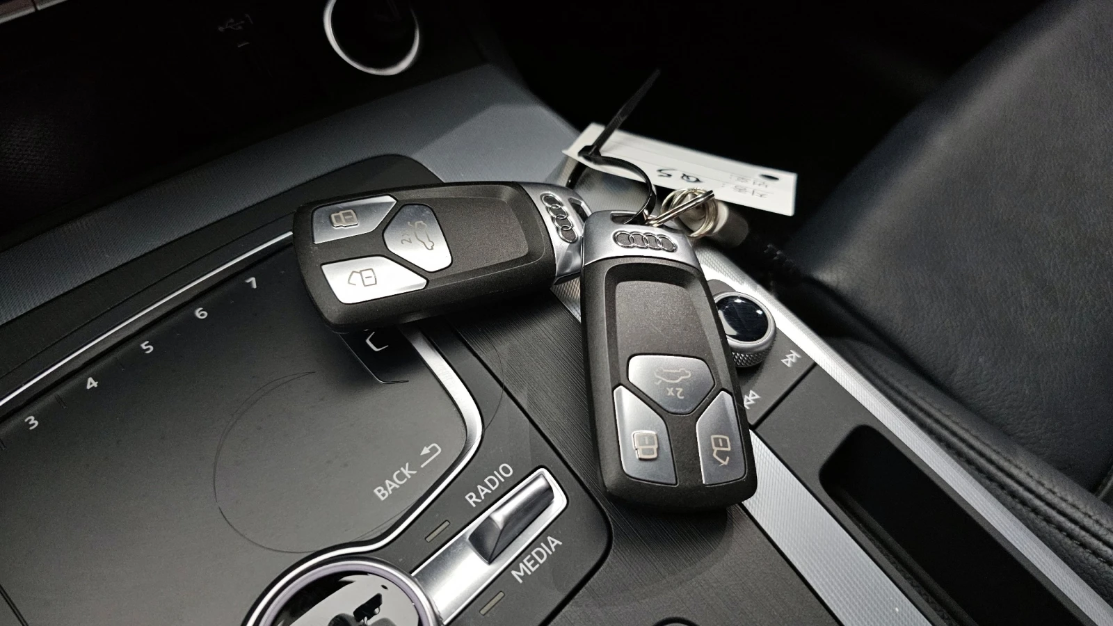 Audi Q5 45 TFSI quattro Premium, снимка 15 - Автомобили и джипове - 55541271