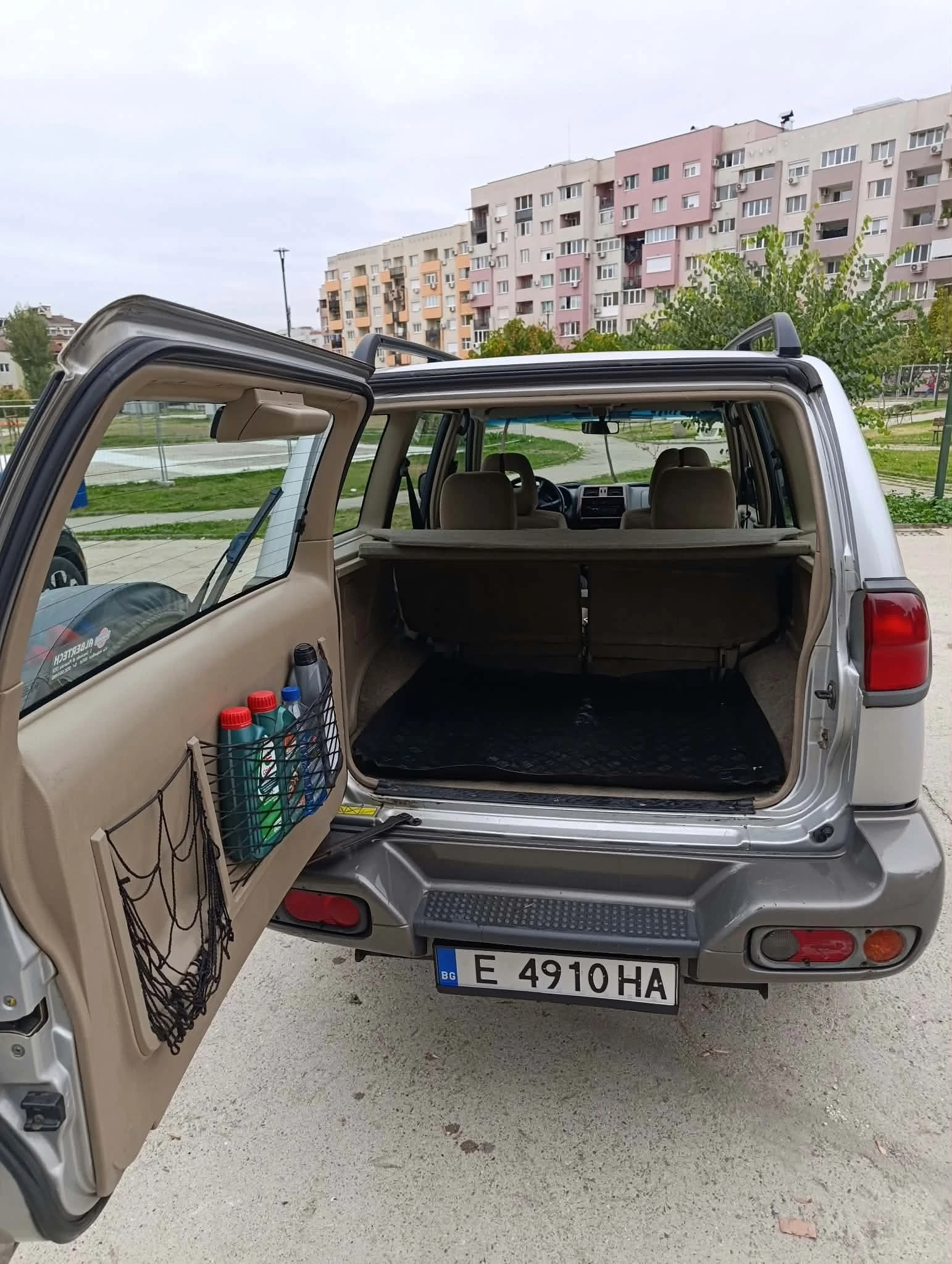 Nissan Terrano, снимка 3 - Автомобили и джипове - 56527494