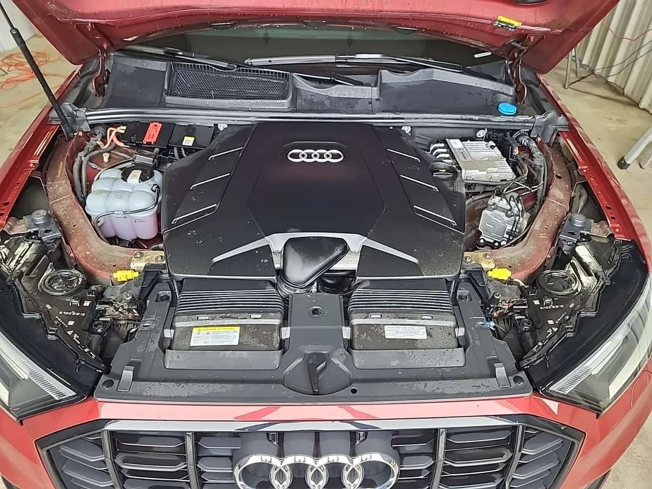 Audi Q7 * 55 Tfsi Quattro Progressiv * CARFAX * , снимка 16 - Автомобили и джипове - 56741874