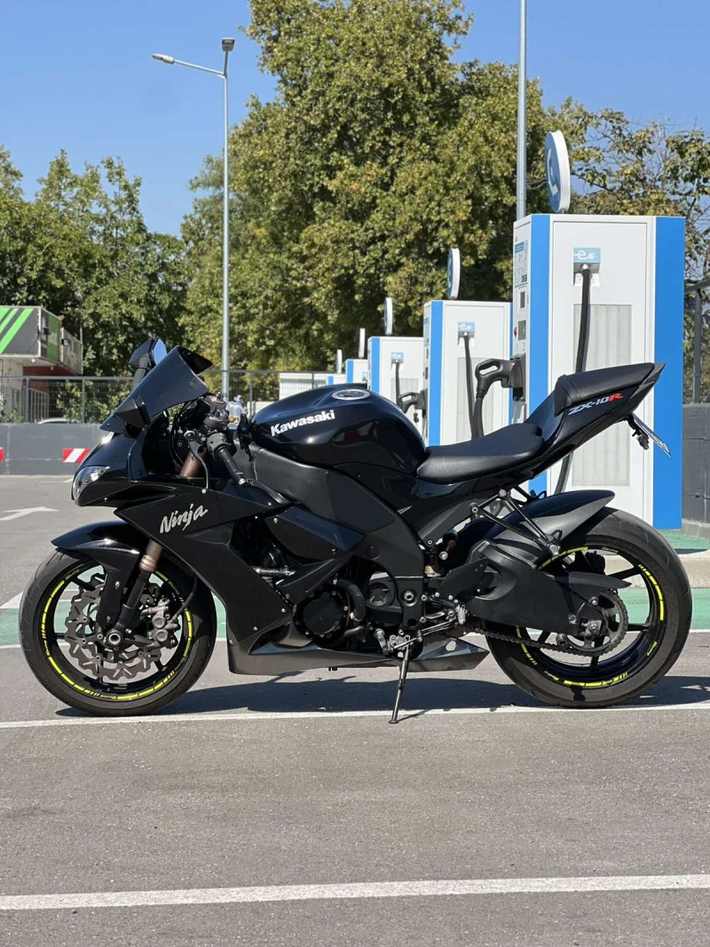 Kawasaki Ninja ZX10R, снимка 4 - Мотоциклети и мототехника - 47434944