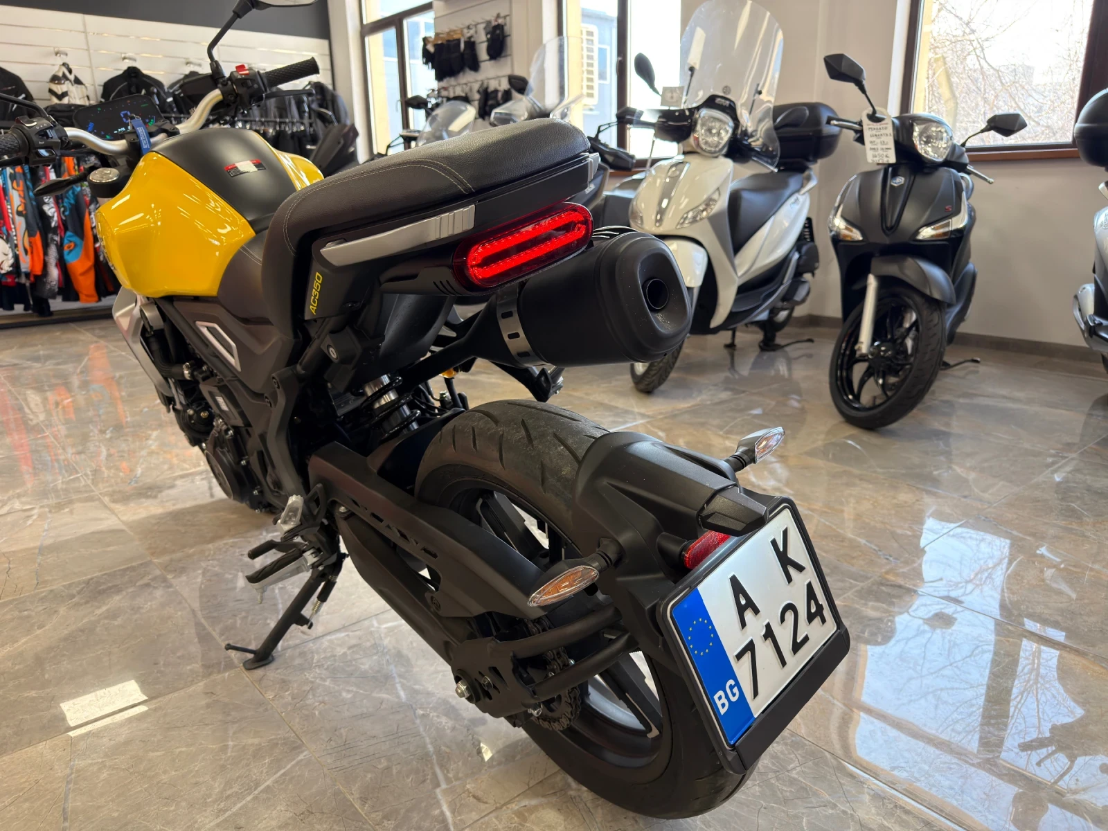 Voge 500DS AC350 ABS A2, снимка 11 - Мотоциклети и мототехника - 53735058