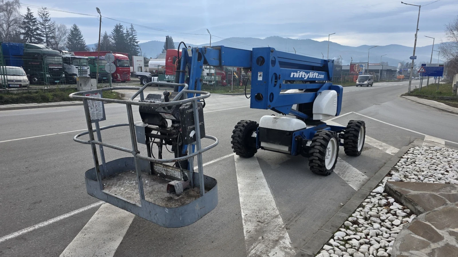  NIFTY HR17 4WD 4X4 17   | Mobile.bg   9