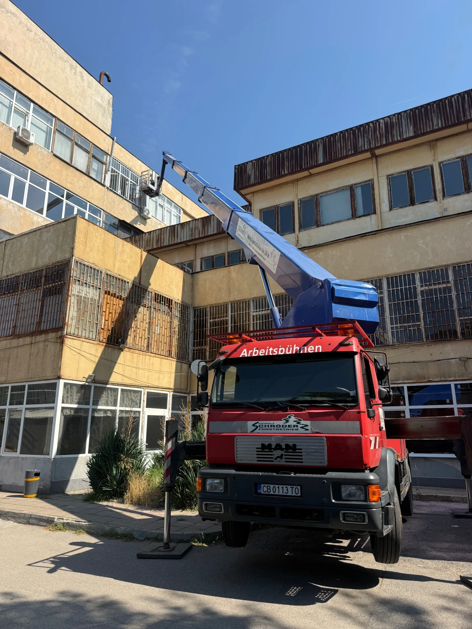 Автовишка Друга марка Palfinger BisonTKA 35