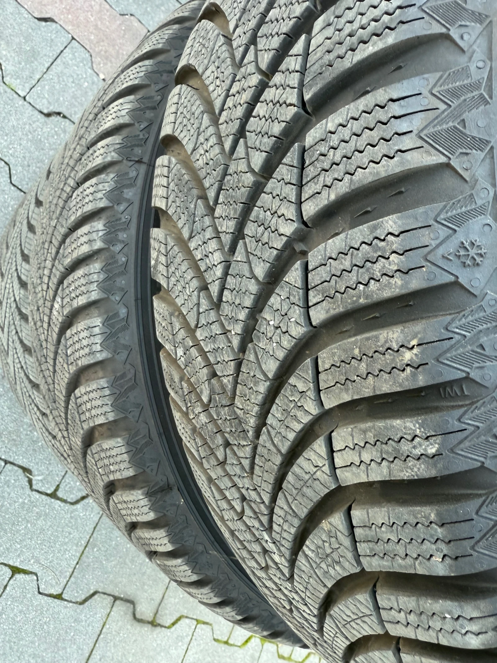 ���� 205/55R17 | Mobile.bg � ����������� 6
