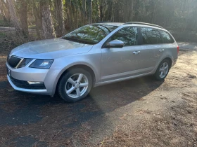 Skoda Octavia 2.0TDI DSG 4x4, снимка 3