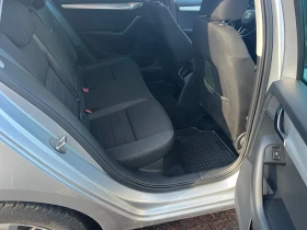 Skoda Octavia 2.0TDI DSG 4x4, снимка 12