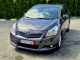 Toyota Corolla verso 7 места, снимка 1