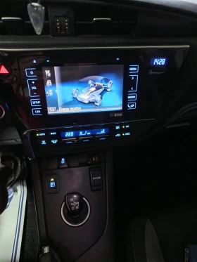 Toyota Auris 1.8 hybrid  | Mobile.bg    13