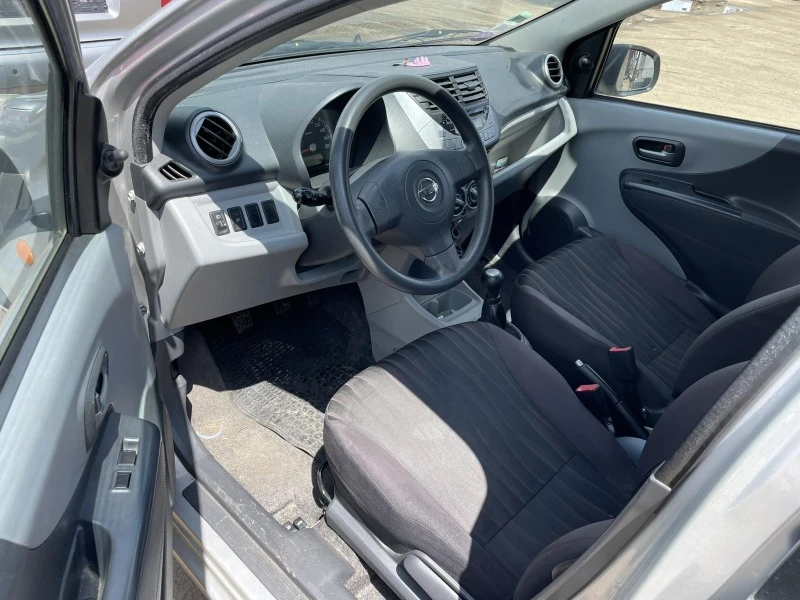 Nissan Pixo 1.0, снимка 4 - Автомобили и джипове - 40869466