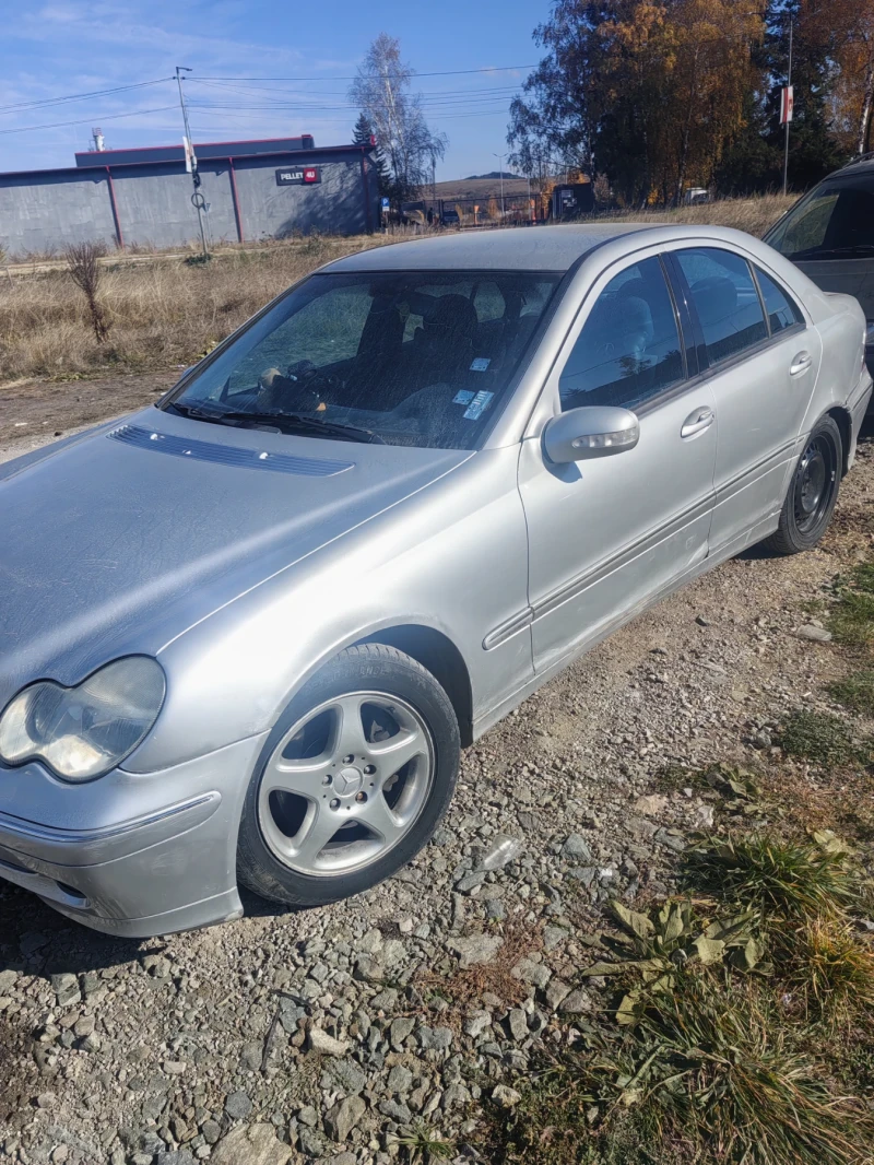 Mercedes-Benz C 270, снимка 6 - Автомобили и джипове - 48142303