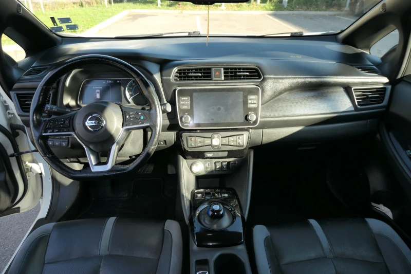 Nissan Leaf  FULL BOSE ДИСТРОНИК КАСКО N-Connecta Pro Pilot, снимка 11 - Автомобили и джипове - 48881339