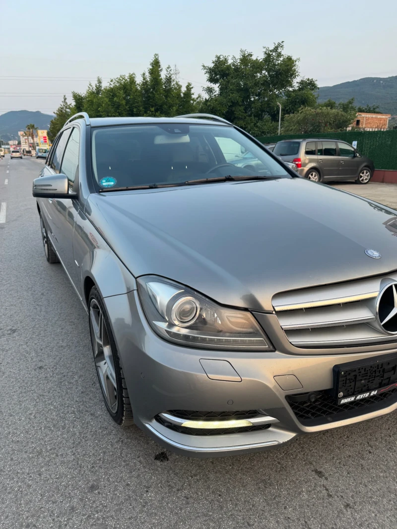 Mercedes-Benz C 300 4matic, снимка 5 - Автомобили и джипове - 52327652