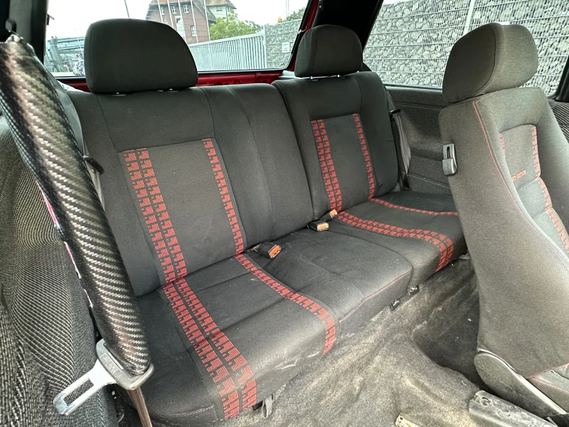 VW Golf 2 1.8Т GTI, снимка 11 - Автомобили и джипове - 52810117