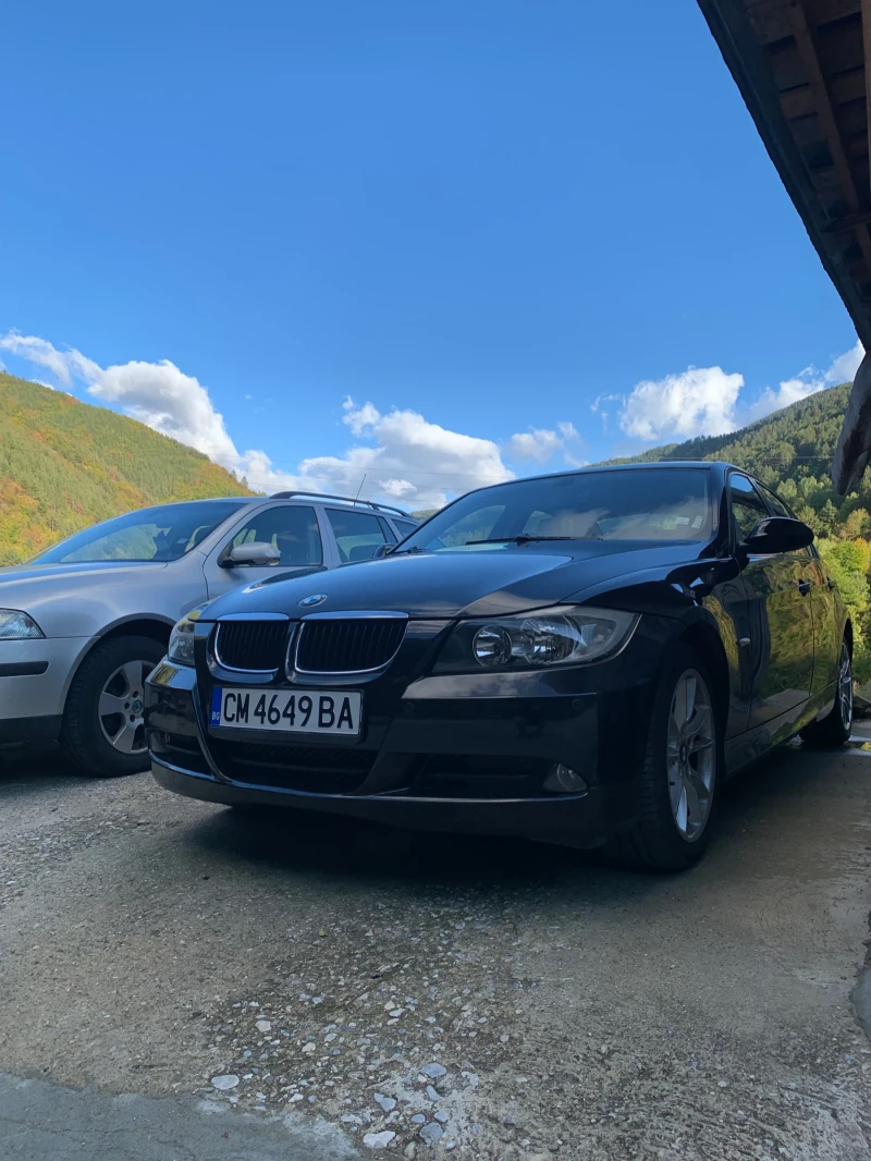 BMW 320, снимка 2 - Автомобили и джипове - 51936097