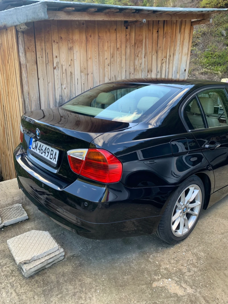 BMW 320, снимка 4 - Автомобили и джипове - 51936097