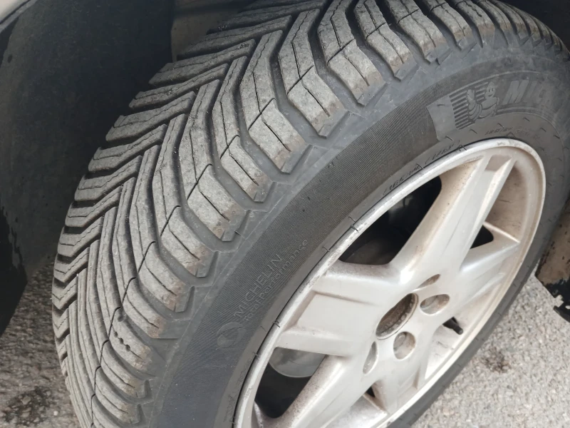 Volvo V70, снимка 17 - Автомобили и джипове - 52356097