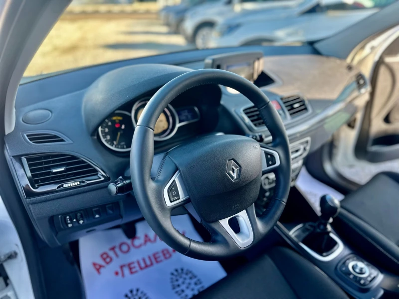 Renault Megane 1.5 DCI* NAVI, снимка 14 - Автомобили и джипове - 52803482