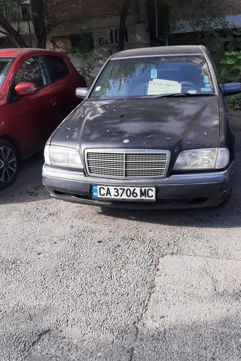 Mercedes-Benz C 180  Уникална с ГАЗ БЕНЗИН 