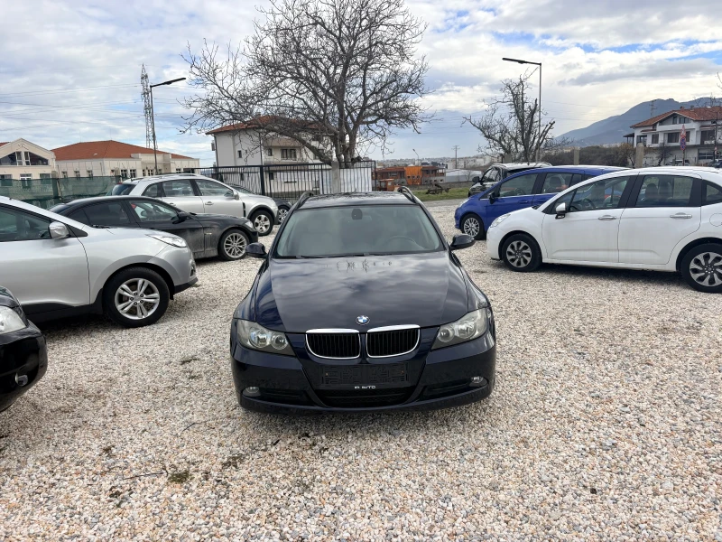 BMW 320 Кожа Навигация 2008г, снимка 2 - Автомобили и джипове - 53308295