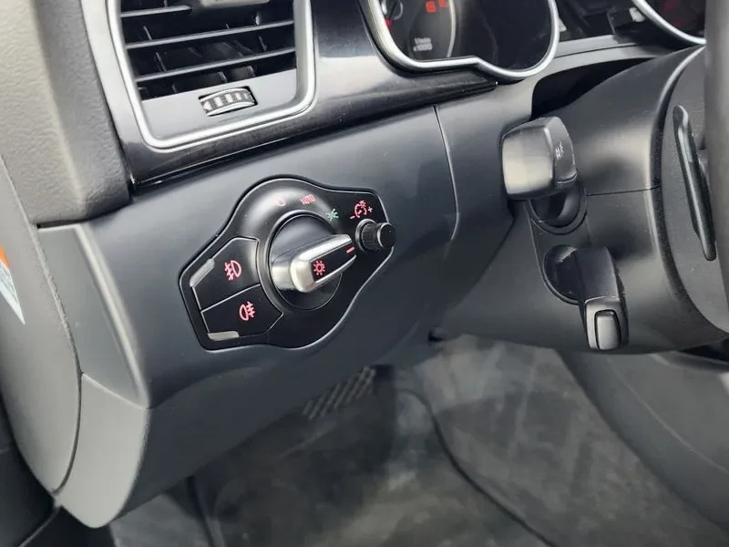 Audi A5 2.0 TDI Quattro, снимка 16 - Автомобили и джипове - 54146125