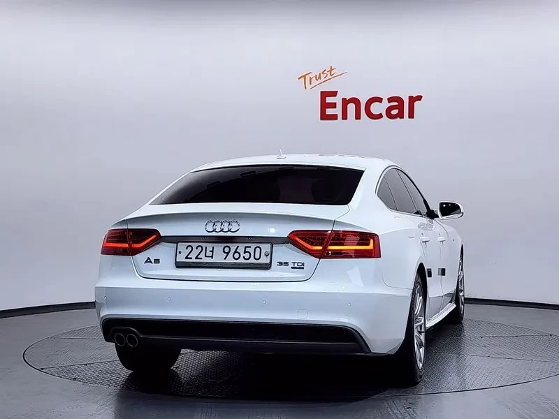 Audi A5 2.0 TDI Quattro, снимка 4 - Автомобили и джипове - 54146125