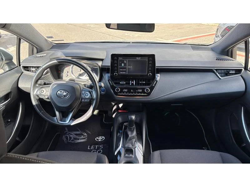 Toyota Corolla HB 1.8HSD COMFORT, снимка 8 - Автомобили и джипове - 56211511