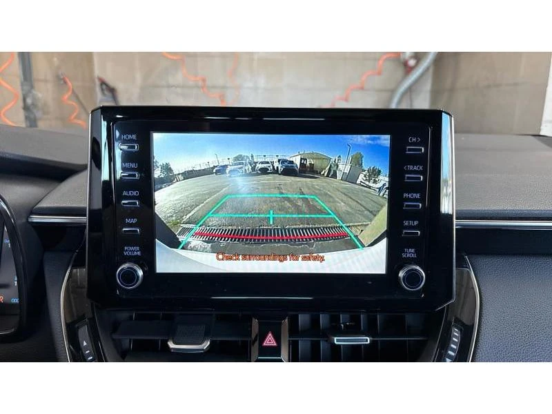 Toyota Corolla HB 1.8HSD COMFORT, снимка 15 - Автомобили и джипове - 56211511
