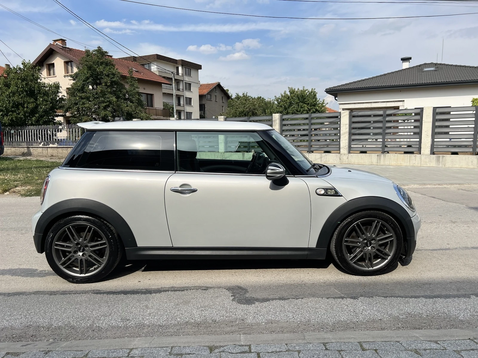 Mini Cooper s S-JOHN WORKS-50-CAMDEN-EDITION-ШВЕЙЦАРИЯ - изображение 4