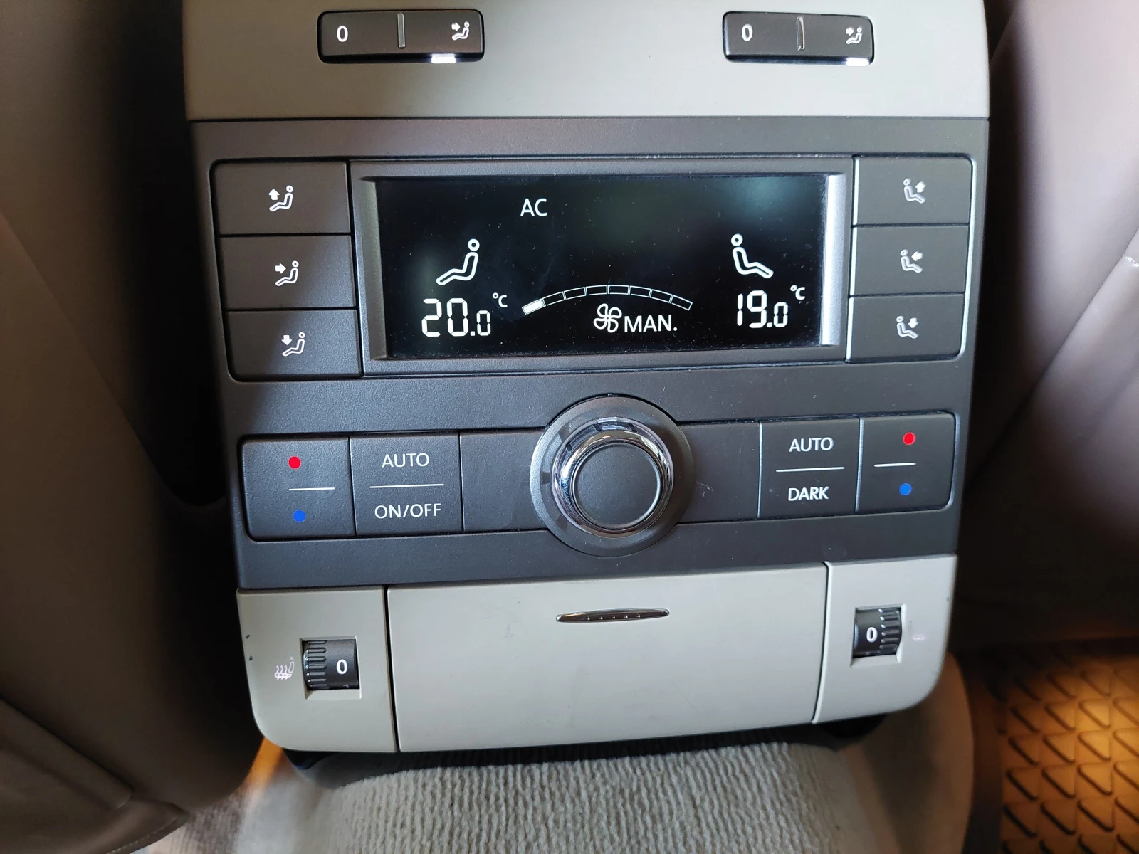 VW Phaeton FACELIFT/3.0TDI/240к.с./4х4/AT | Mobile.bg — изображение 15