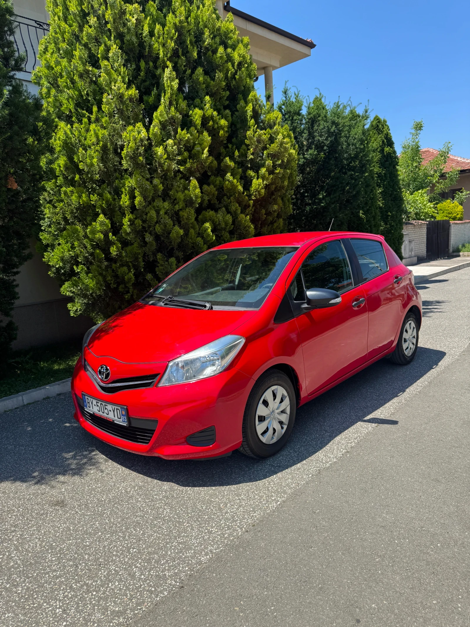 Toyota Yaris 1.4D - изображение 2