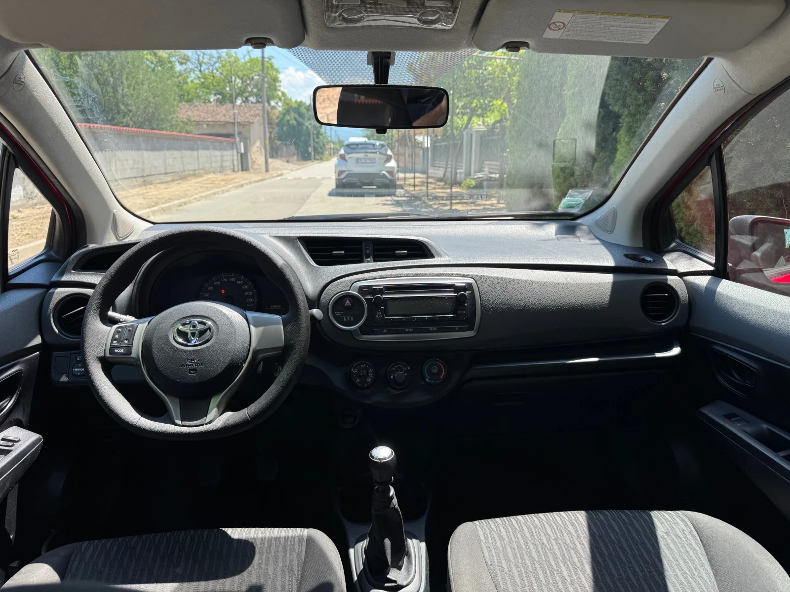 Toyota Yaris 1.4D - изображение 7