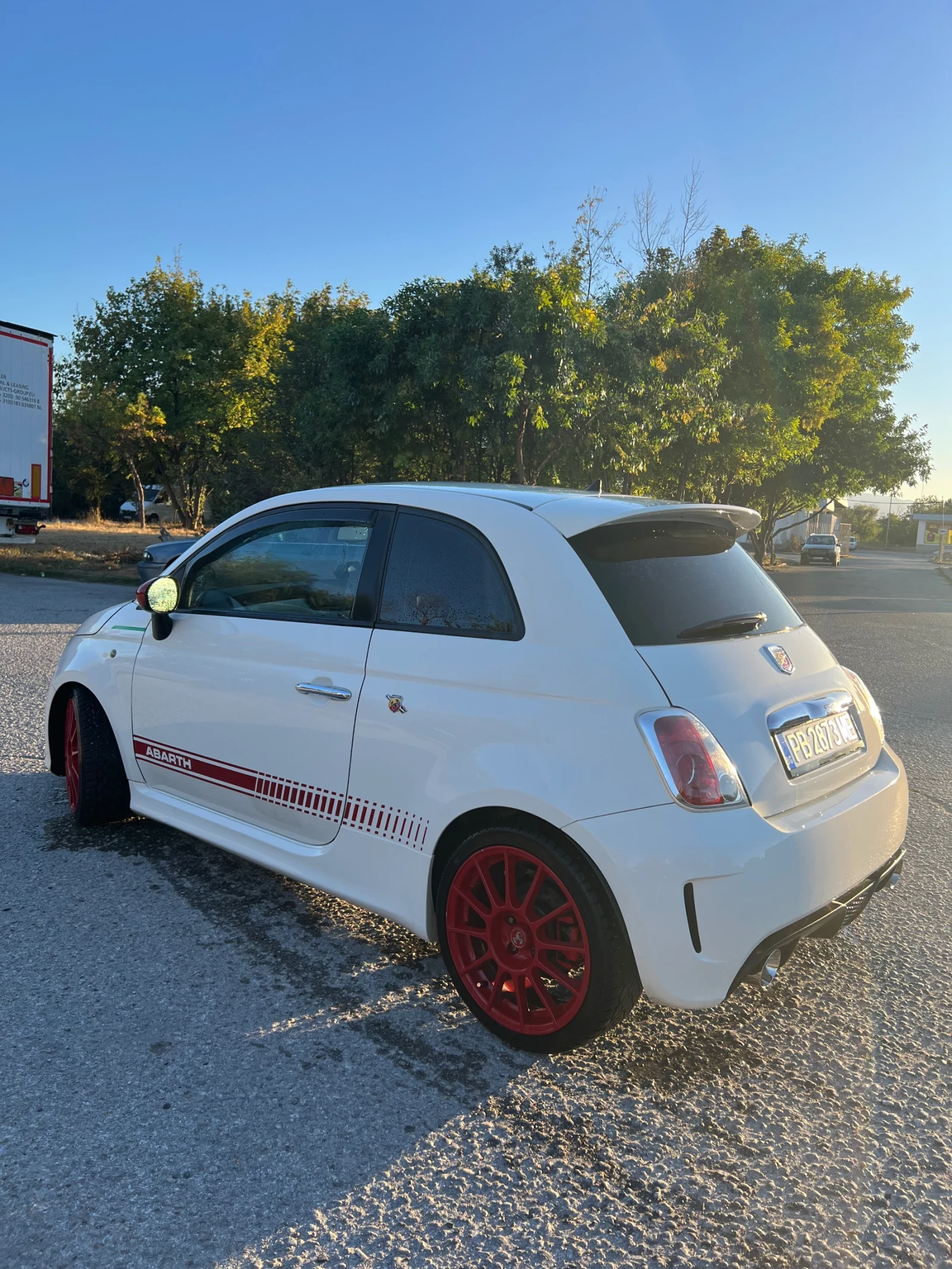 Abarth 595  - изображение 4