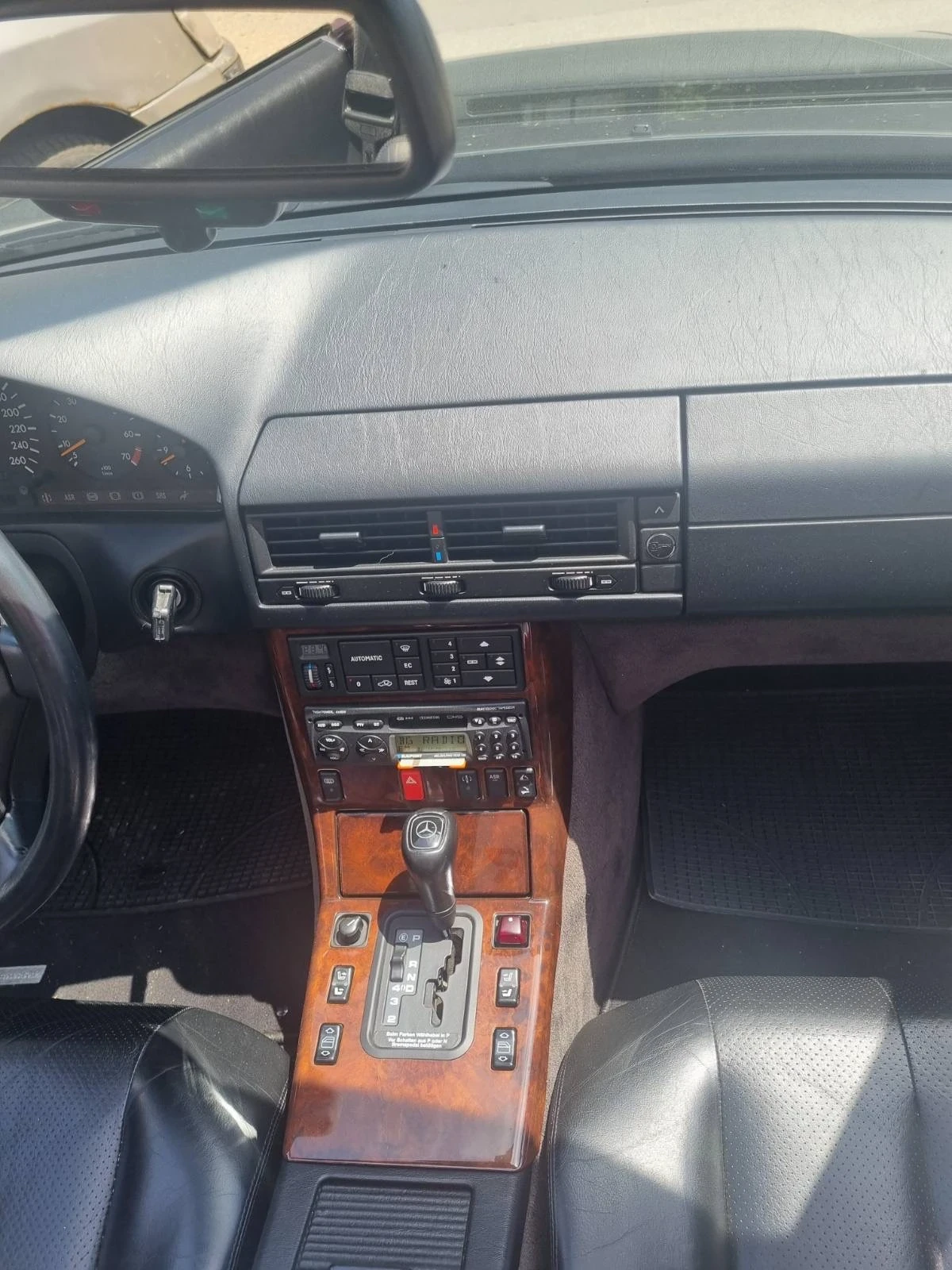 Mercedes-Benz SL Sl320 - изображение 10