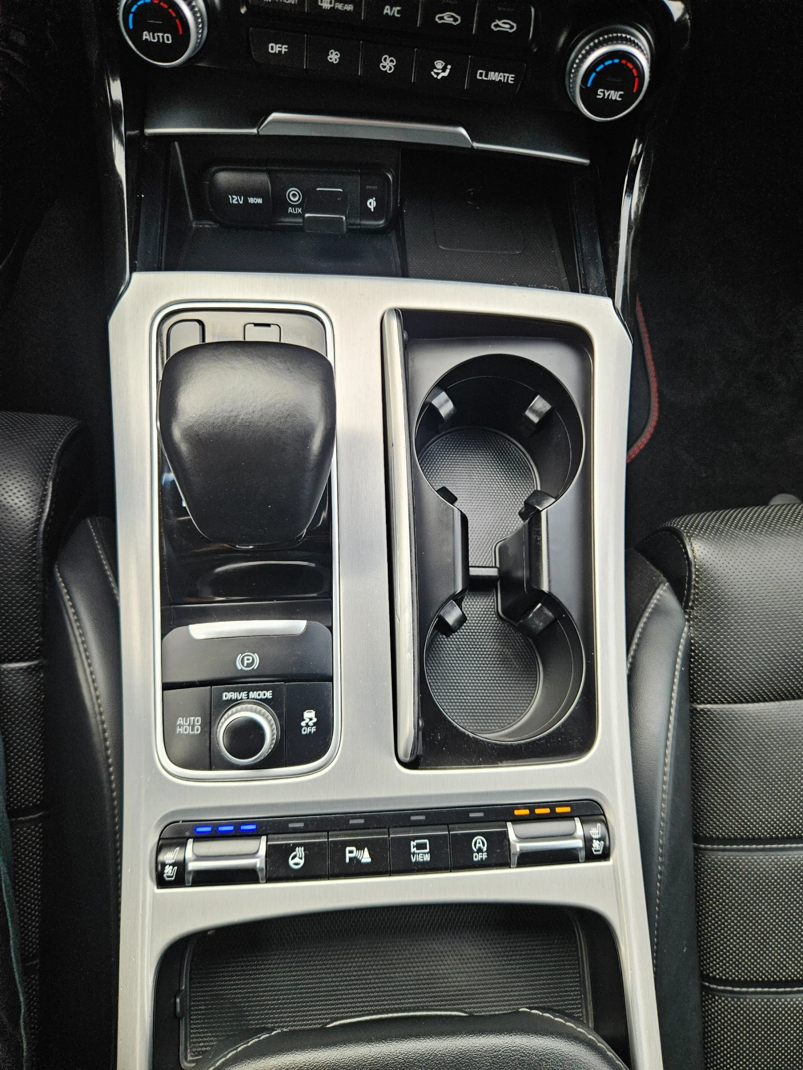 Kia Stinger GT 3.3 BiTurbo AWD | Mobile.bg   13