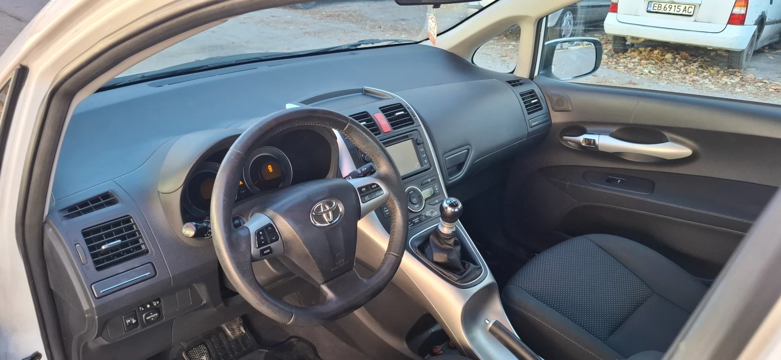 Toyota Auris 1.4 D4d | Mobile.bg   11