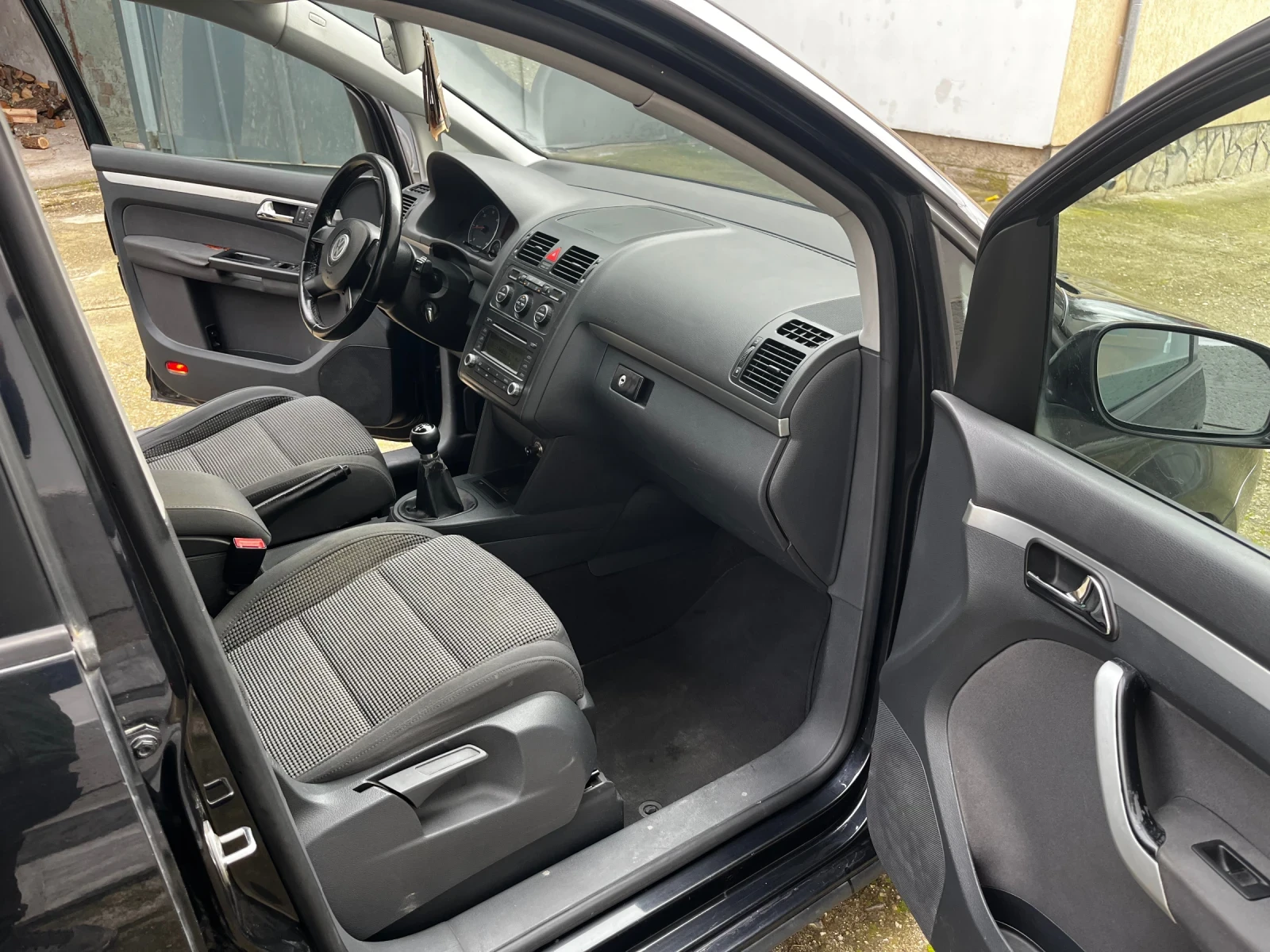 VW Touran 1.9 TDI - изображение 9