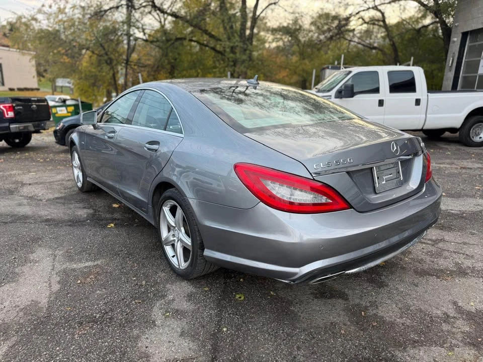 Mercedes-Benz CLS 550 * CARFAX * БЕЗ ПЪРВОНАЧАЛНА ВНОСКА - изображение 7
