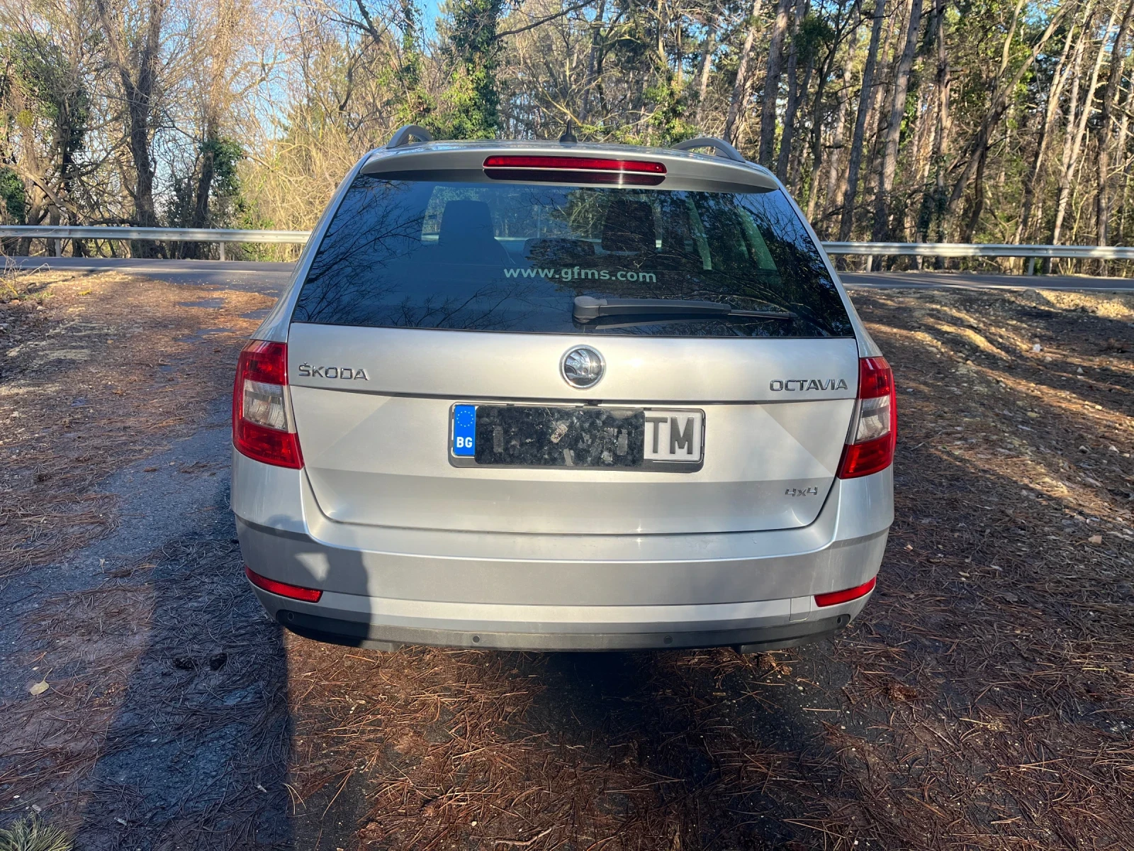 Skoda Octavia 2.0TDI DSG 4x4 - изображение 7