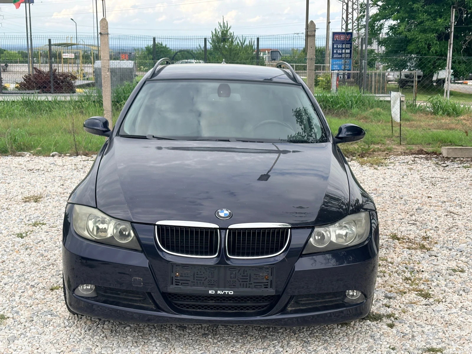 BMW 320 Бартер Кожа Навигация Сервизна История, снимка 3 - Автомобили и джипове - 53308295