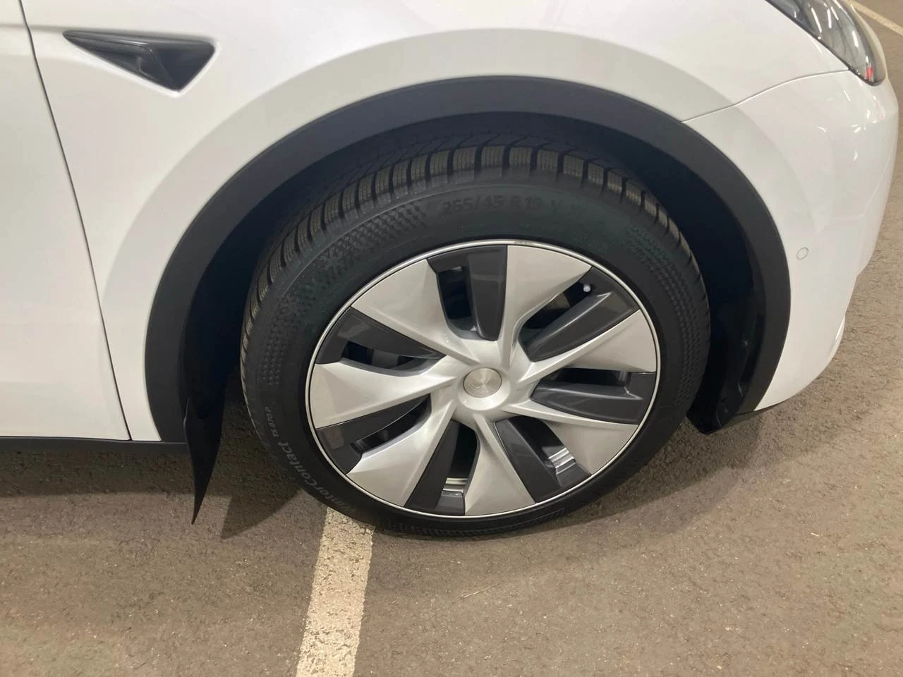Tesla Model Y LONG RANGE DUAL MOTOR ОЧАКВАН ВНОС, снимка 12 - Автомобили и джипове - 54606856