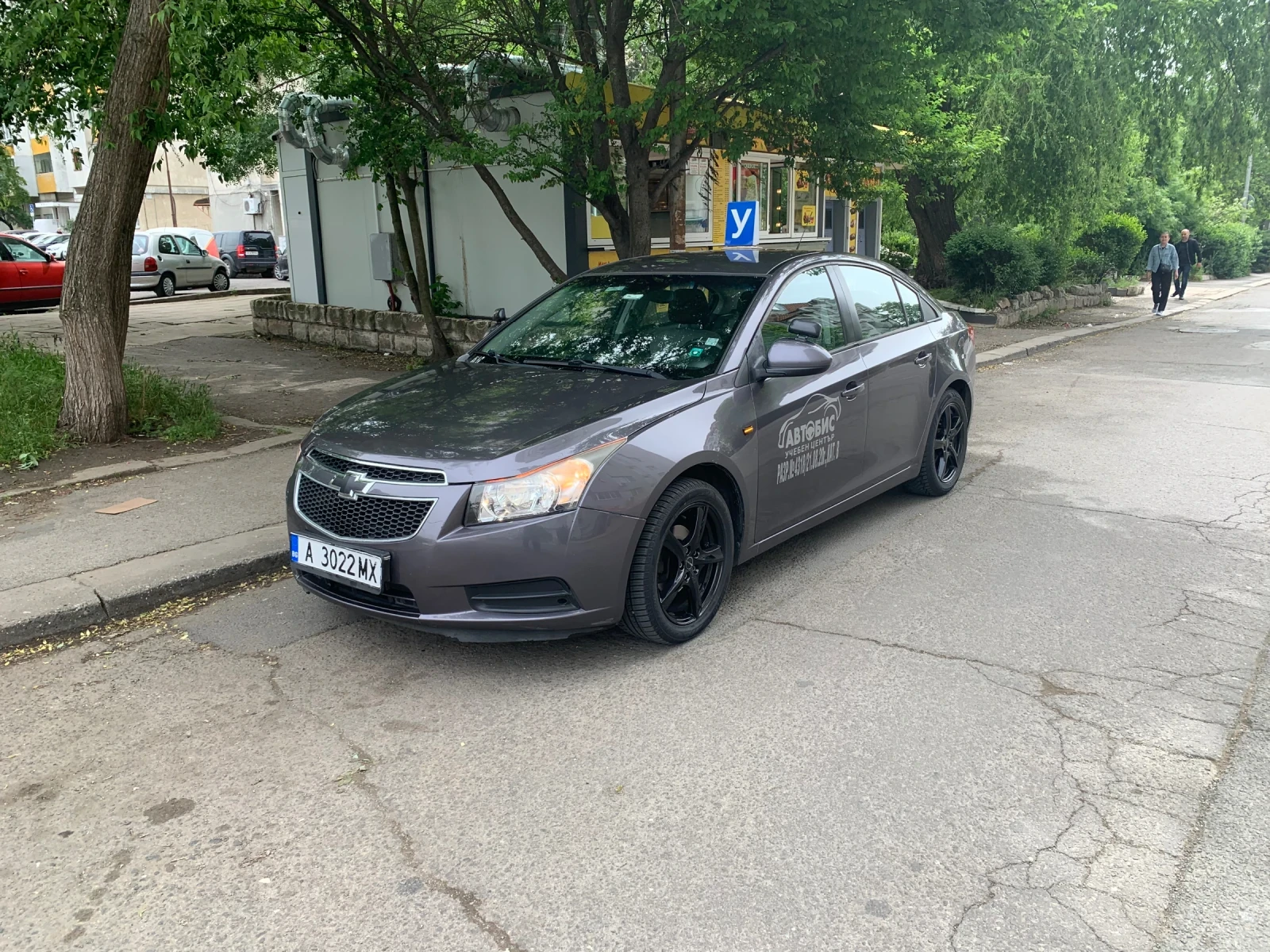 Chevrolet Cruze, снимка 2 - Автомобили и джипове - 54627628