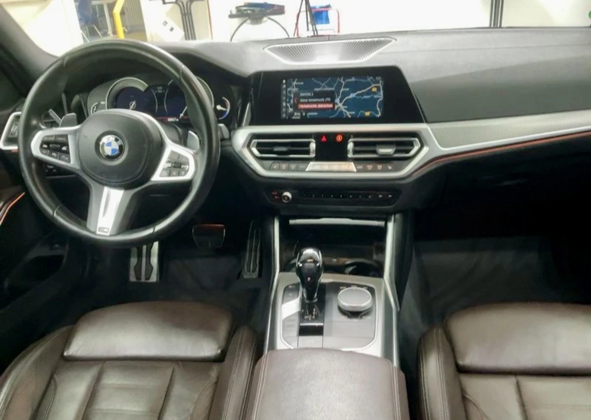 BMW 330 xDrive 265 к.с.   М-Пакет ОБСЛУЖЕН  12.2019 г., снимка 2 - Автомобили и джипове - 54648160