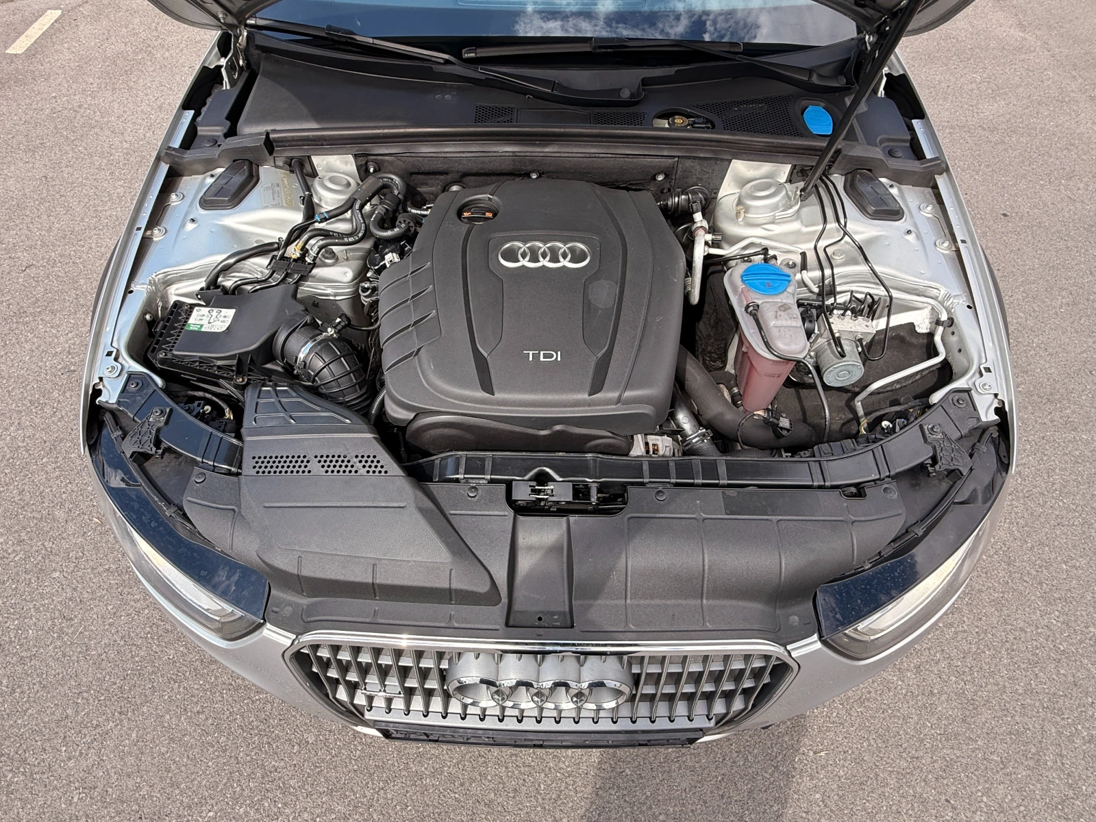 Audi A4 Allroad 2.0TDI* NAVI* КОЖА* СЕРВИЗНА ИСТОРИЯ* , снимка 14 - Автомобили и джипове - 54753194