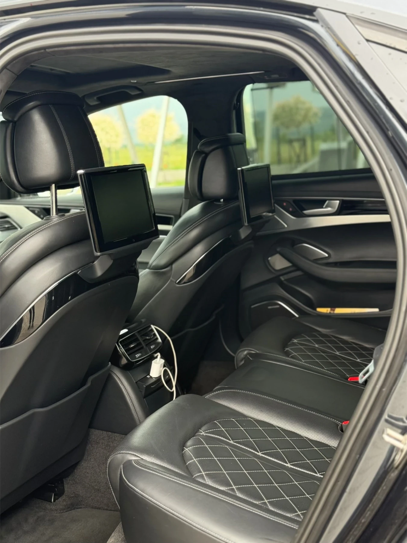 Audi S8, снимка 8 - Автомобили и джипове - 55350063